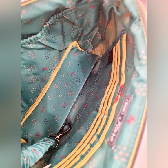 Lug Flare Yellow Quilted Floral Crossbody Bag - Picture 5 of 6